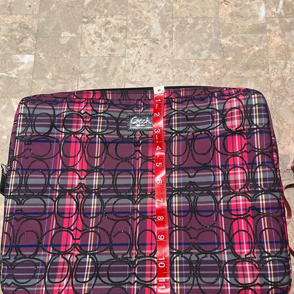 Coach large tote with laptop case and matching small accessory case - Picture 3 of 16